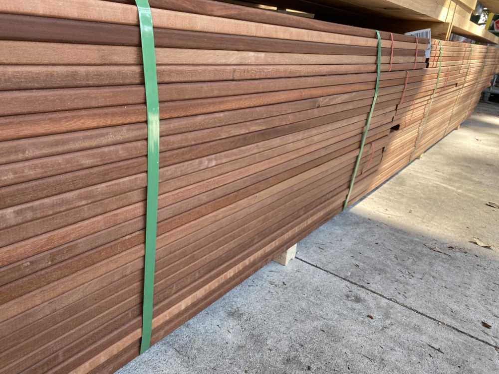 Pacific Jarrah 140x19 Grip Tread Premium